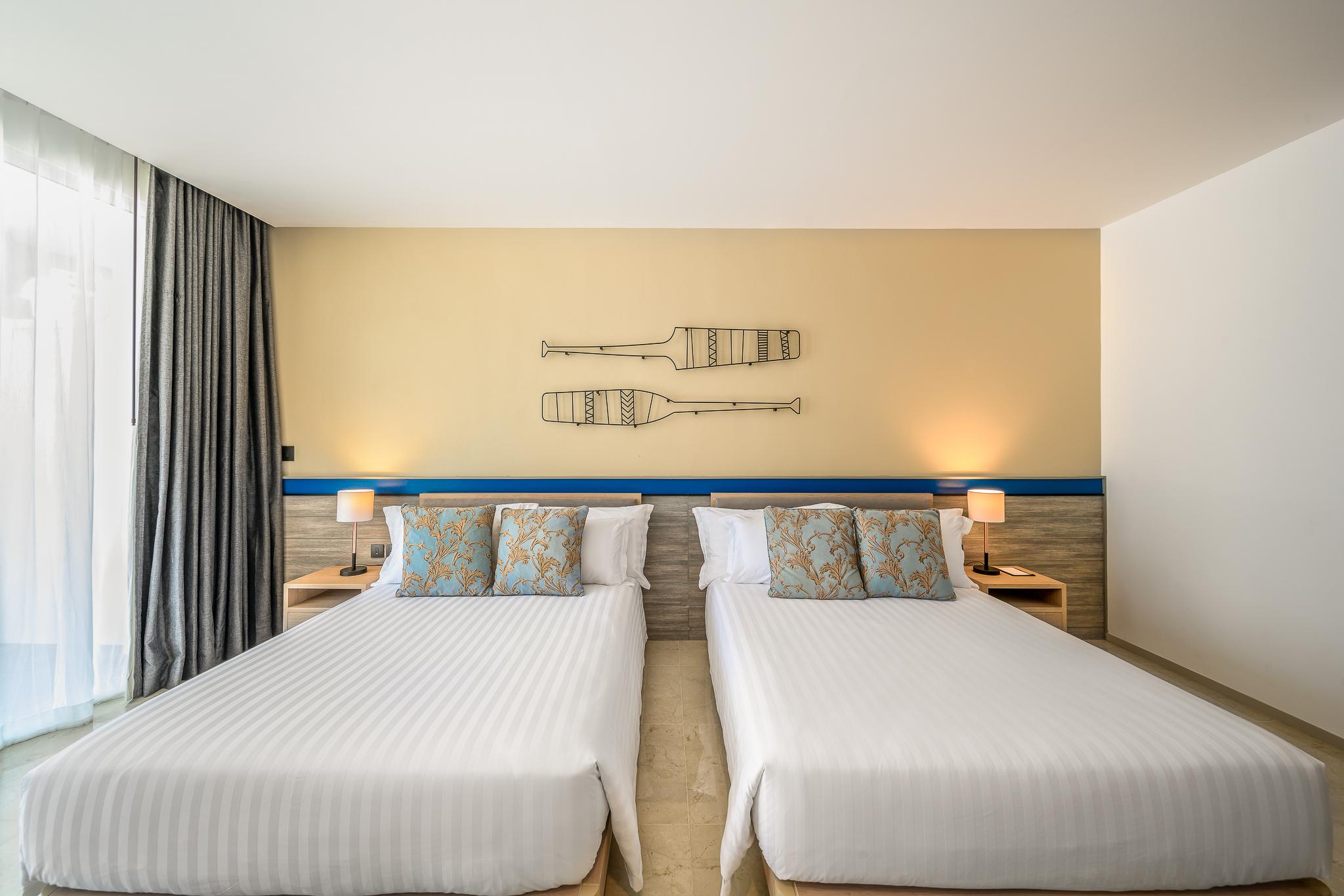 Centara Ao Nang Beach Resort & Spa Krabi Экстерьер фото